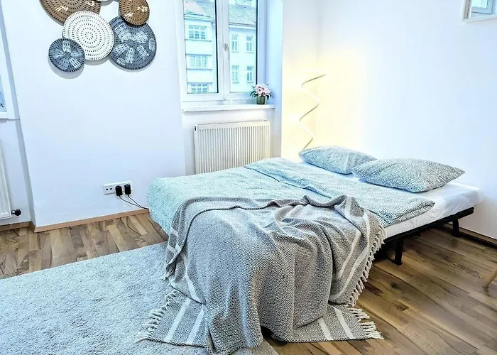 For Max 6 Guests Prater! Center! Apartament